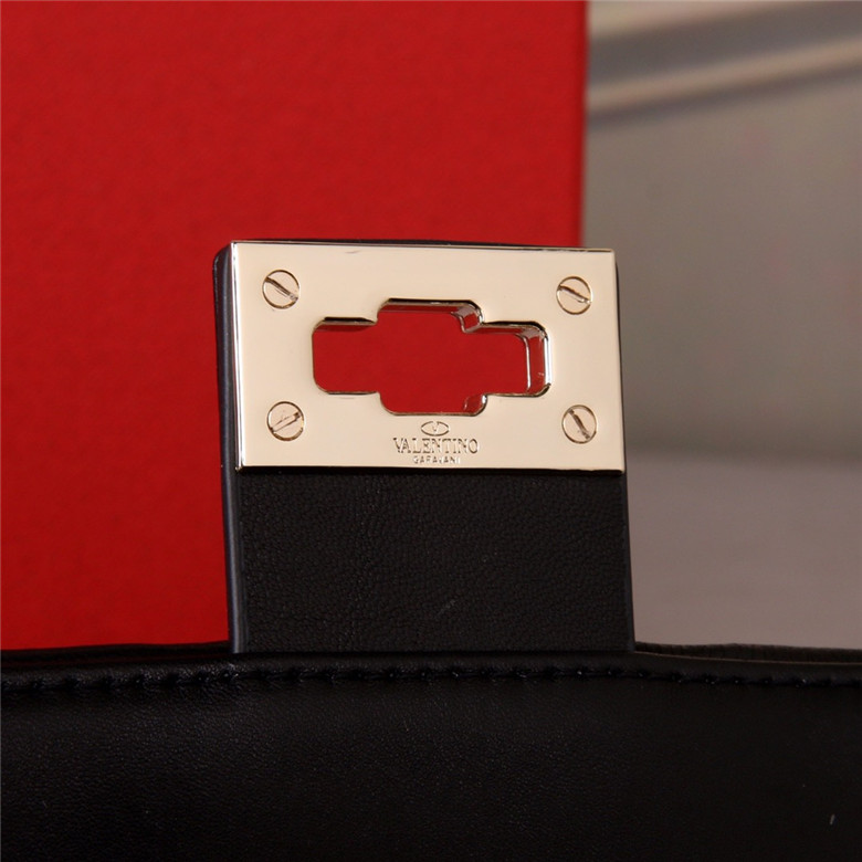 발렌티노 GARAVANI CANDYSTUD 토트&숄더백 23CM B31582