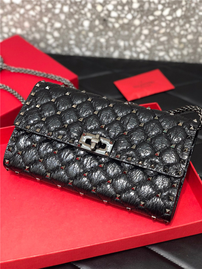 발렌티노 락스터드 체인 숄더백 B0137-1