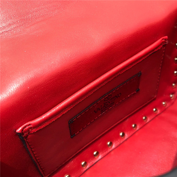 발렌티노 락스터드 스파이크백 스몰 B0123SG-5