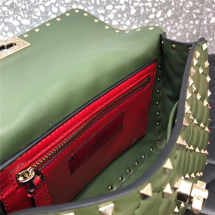 발렌티노 락스터드 스파이크백 미디움 B0122SG-5