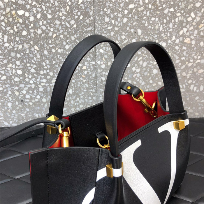 발렌티노 이스케이프 백 B0771  신상