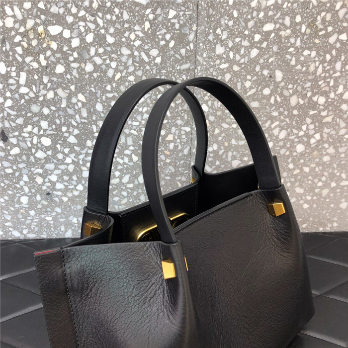 발렌티노 이스케이프 백 B0770-2  신상