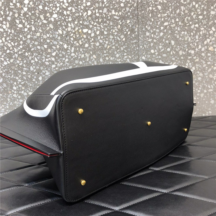 발렌티노 이스케이프백 미디움 B0990-1  신상