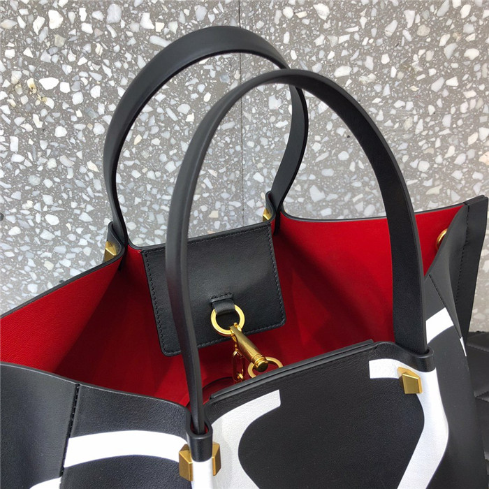 발렌티노 이스케이프백 미디움 B0990-1  신상