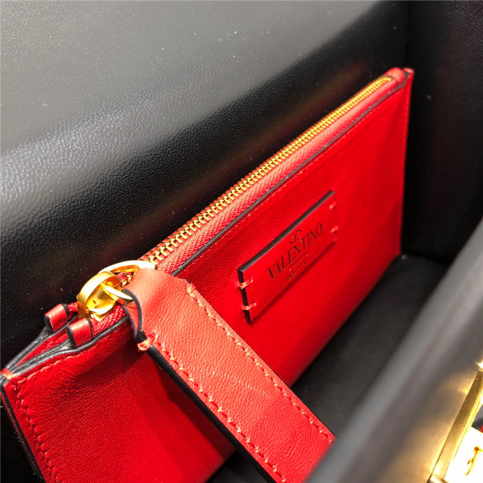 발렌티노 VLOCK 숄더백 미디움 B0027-2신상