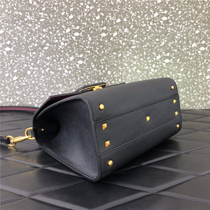 발렌티노 가라바니  브이링  토트&숄더백 B0036-3 신상