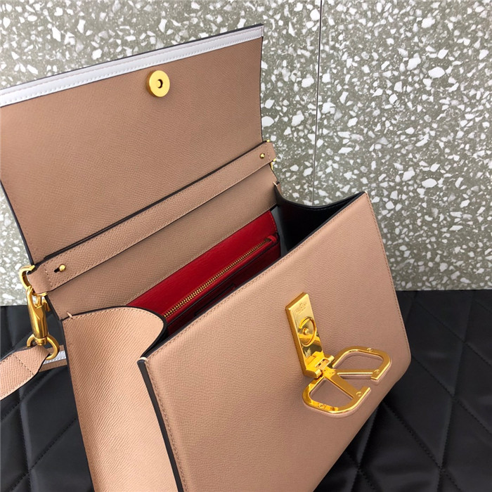 발렌티노 가라바니  브이링  미디움 토트&숄더백 B0018-5 신상