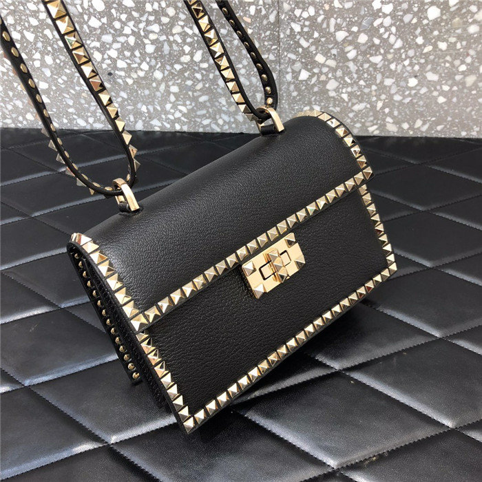 발렌티노 락스터드 숄더백 B0033-2 신상