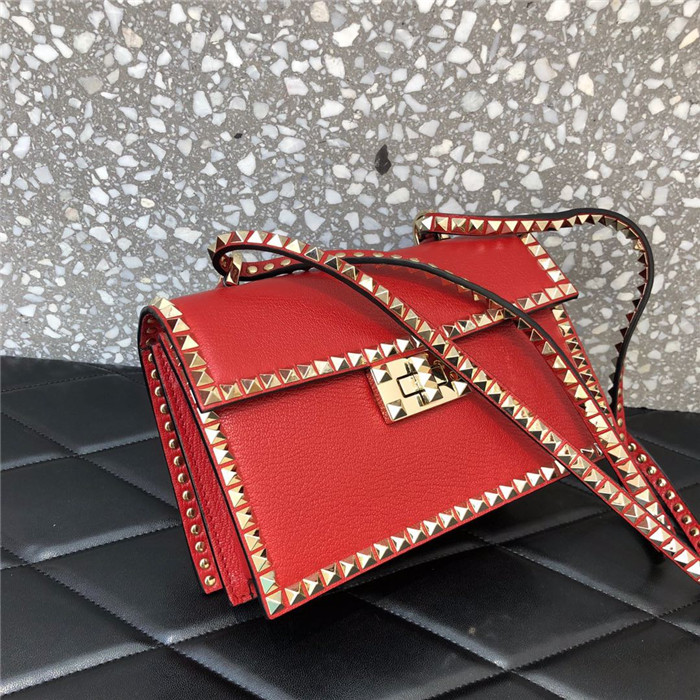 발렌티노 락스터드 숄더백 B0033-3 신상