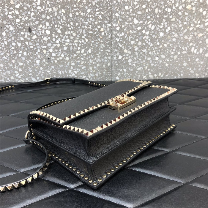 발렌티노 락스터드 토트&숄더백 B0044-1 신상