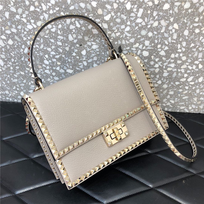 발렌티노 락스터드 토트&숄더백 B0044-4 신상