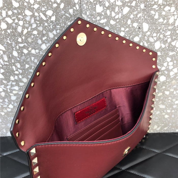 발렌티노 락스터드 엔벨롭 클러치 30CM V632010-5