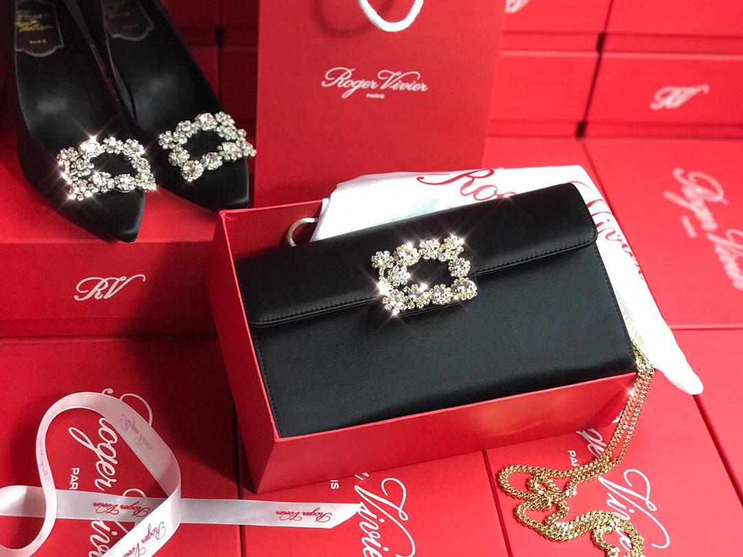 로저비비에 플라워 새틴 클러치&숄더 24CM R30440