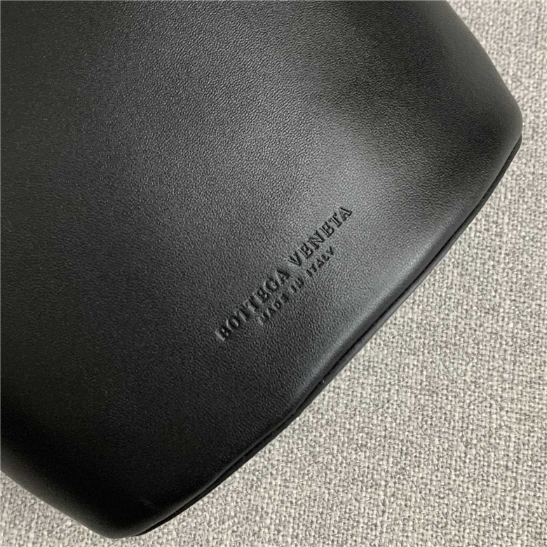 Bottega Veneta 보테가 베네타 숄더백 BV22230 2020/신상