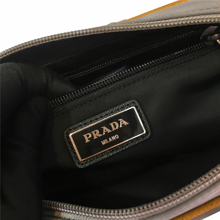 프라다 힙색 2VL977 2020/신상