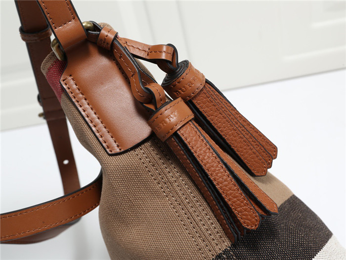 Burberry 버버리 미니 애쉬비 호보백 B33801-1