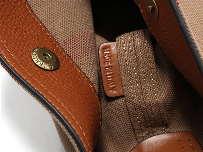 Burberry 버버리 미니 애쉬비 호보백 B33801-1