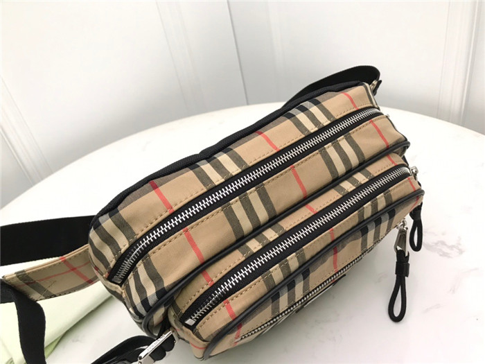 Burberry 버버리 힙색 B50990 2020/신상