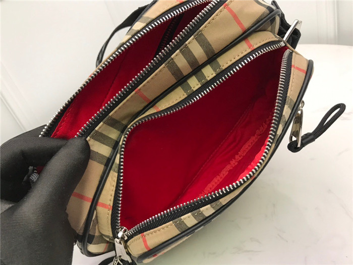 Burberry 버버리 힙색 B50990 2020/신상