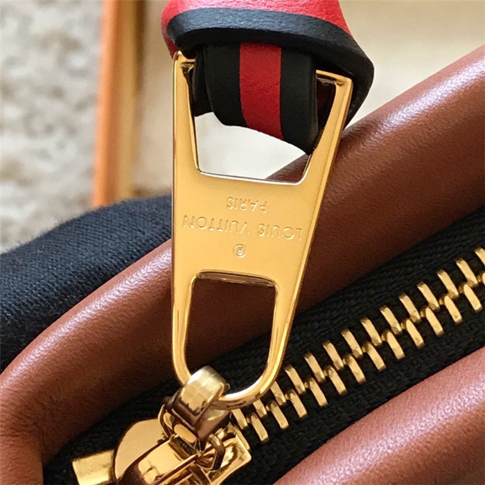 Louis Vuitton 루이비통 포쉐트 튈르리 클러치 캬라멜 M64035
