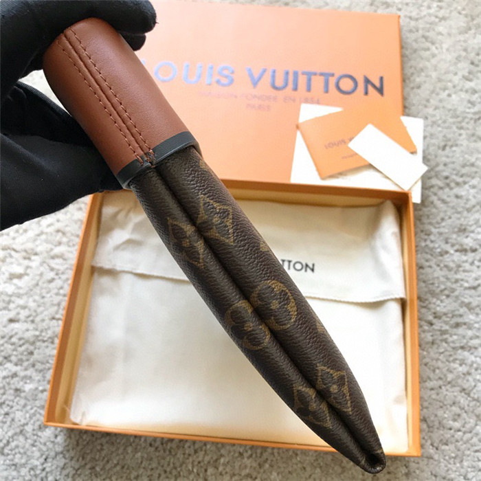 Louis Vuitton 루이비통 포쉐트 튈르리 클러치 캬라멜 M64035