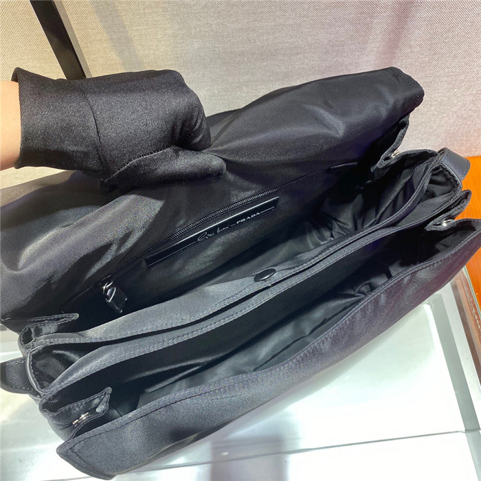 Prada 프라다 나일론 메신져백 1BC208 2020/신상