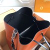 Louis Vuitton 루이비통 에삐 네오노에백 LOCKME BUCKET M54369