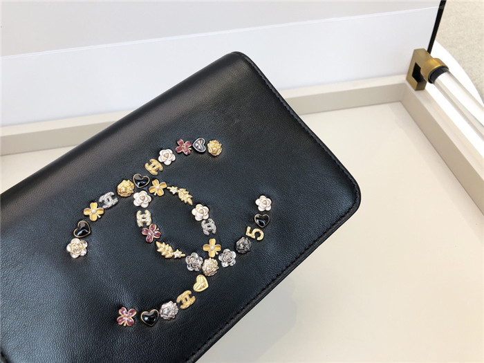 Chanel 샤넬 WOC 19CM AS35822 2020/신상