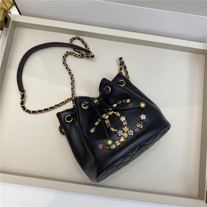 Chanel 샤넬 버킷백 AS18838 2020/신상