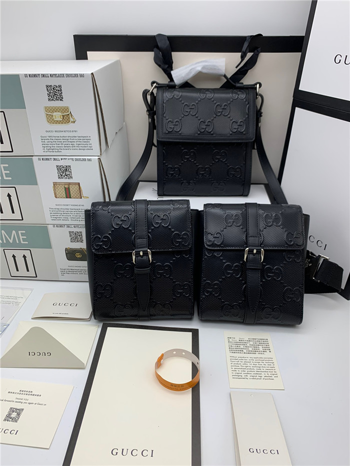 Gucci 구찌 블랙 GG 엠보스 메신저백 625782 2020/신상