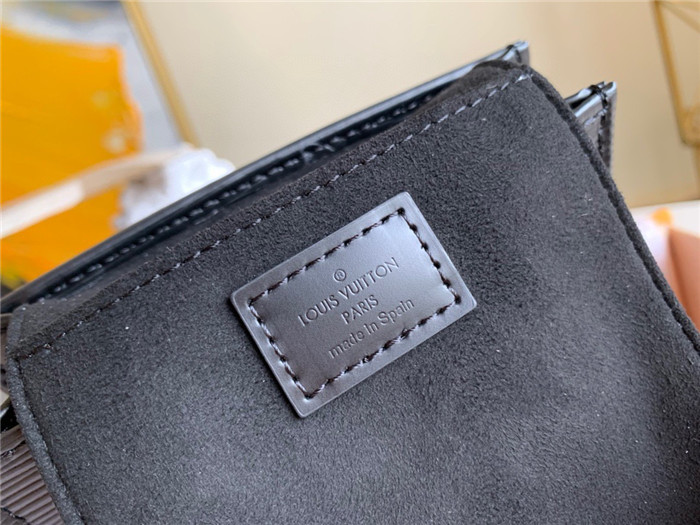Louis Vuitton 루이비통 쁘띠 삭 플라 에삐 M69441 2020/신상