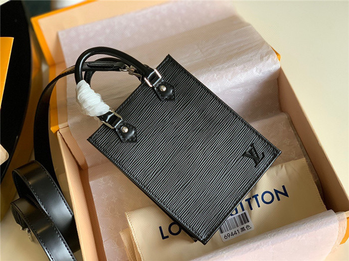 Louis Vuitton 루이비통 쁘띠 삭 플라 에삐 M69441 2020/신상