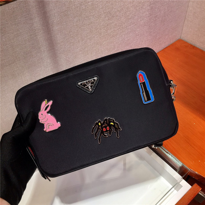 Prada   프라다 나일론 파우치백 1NE021 2020/신상