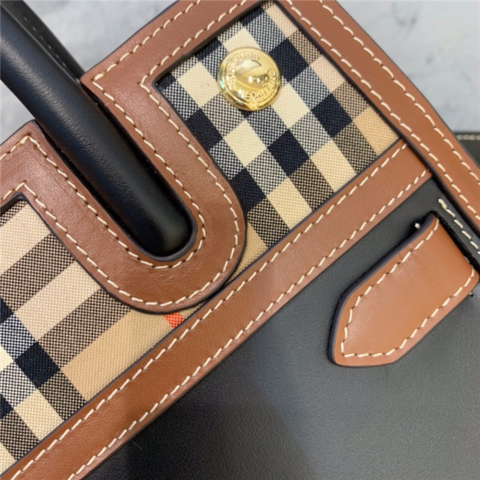 Burberry 버버리 타이틀백 스몰 B501088 2020/신상