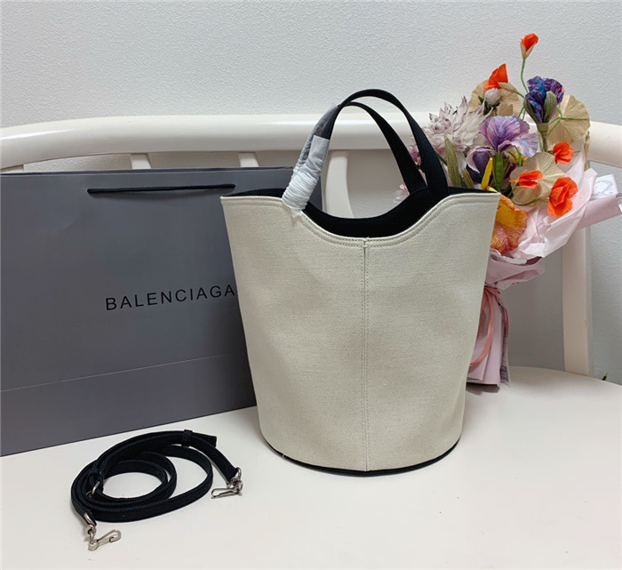 Balenciaga 발렌시아가 캔버스 버킷백 B10510 2020/신상
