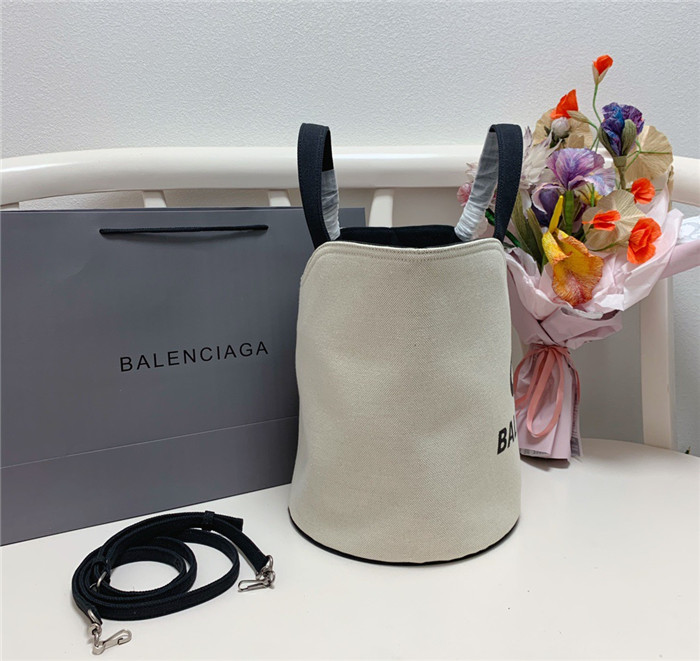 Balenciaga 발렌시아가 캔버스 버킷백 B10510 2020/신상