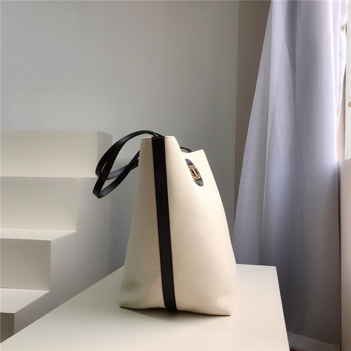 CELINE 셀린느 카바스 토트백 C50843-2 2020/신상