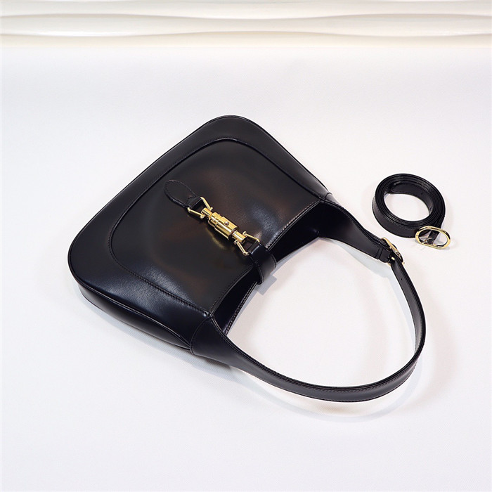 [에스파 윈터] GUCCI 구찌 재키 1961 호보백 스몰 636709 신상