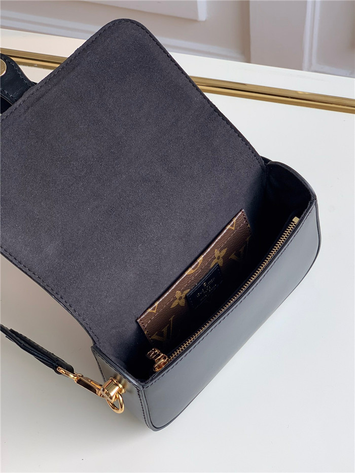 Louis Vuitton 루이비통 오피시에백 M69841 2020/신상