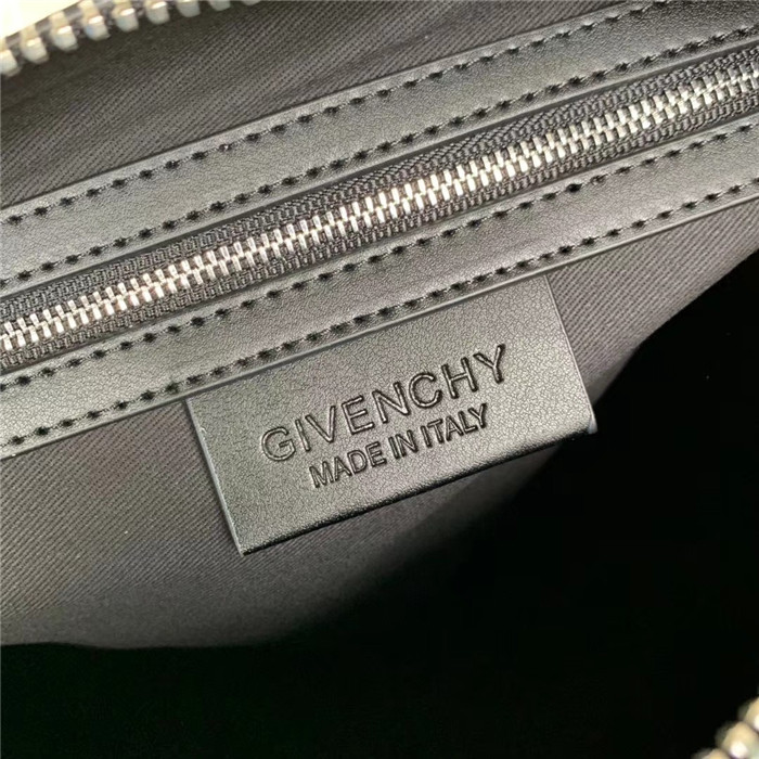 Givenchy 지방시 안티고나백 G100899 2020/신상