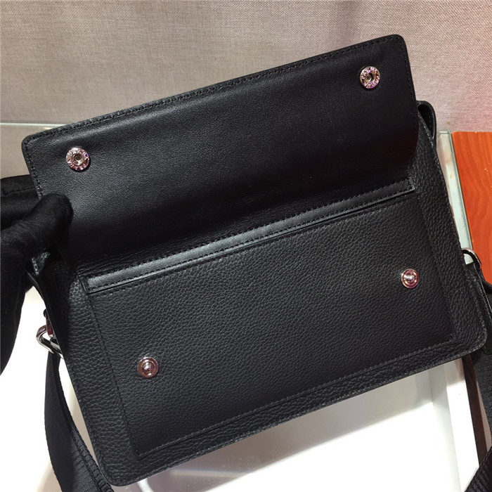 PRADA 프라다 삼각로고 프론트 포켓 크로스백 2VH091 2020/신상