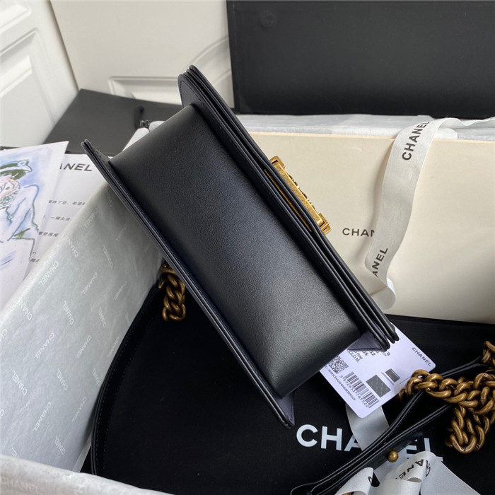 CHANEL 샤넬 리보이백 20CM AS10801 2020/신상