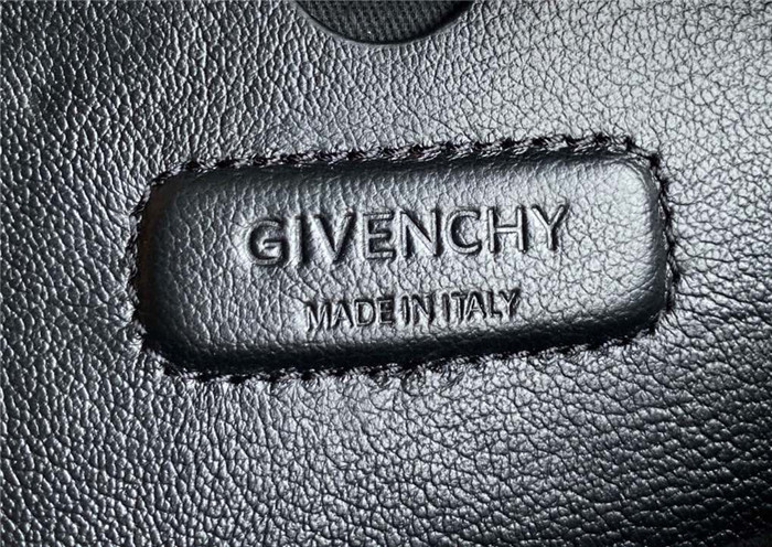 Givenchy 지방시 미니 안티고나백 G100555 2020/신상