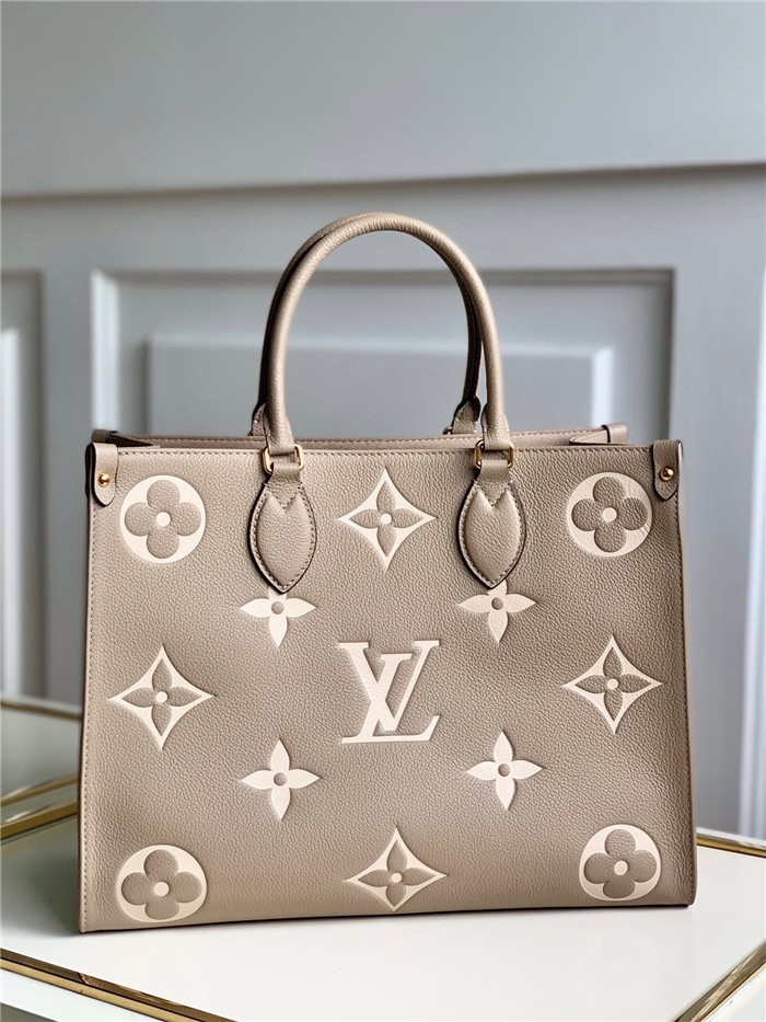  Louis Vuitton 루이비통 온더고 토트백 M45494 신상