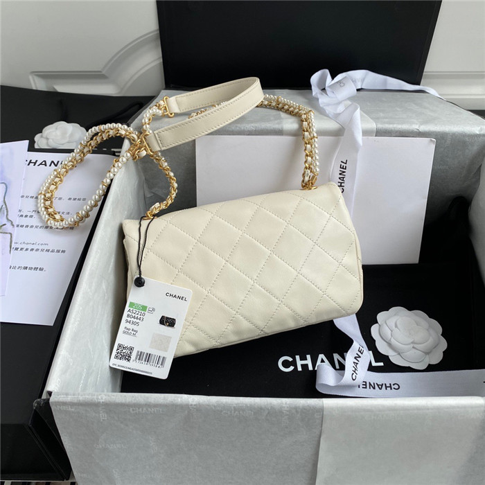 CHANEL 샤넬 크리스탈 펄 체인 플랩백 AS2210 2020/신상