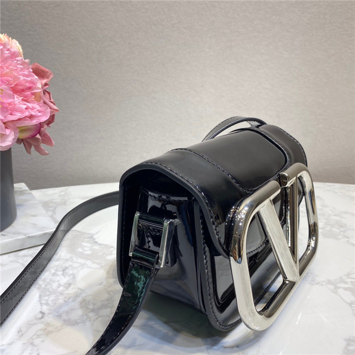 Valentino 발렌티노 가라바니 MAXI 미니숄더백 V98521 2020/신상