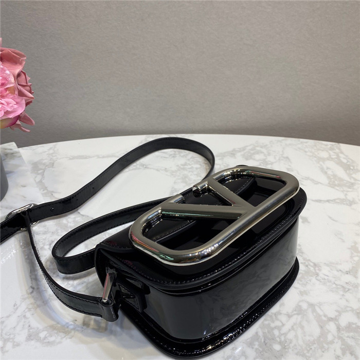 Valentino 발렌티노 가라바니 MAXI 미니숄더백 V98521 2020/신상