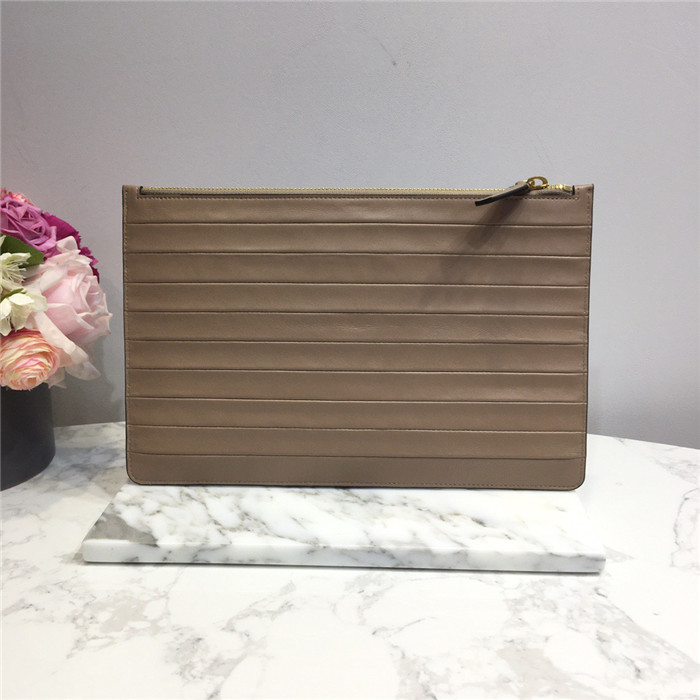 Valentino   발렌티노 클러치 30CM V210301