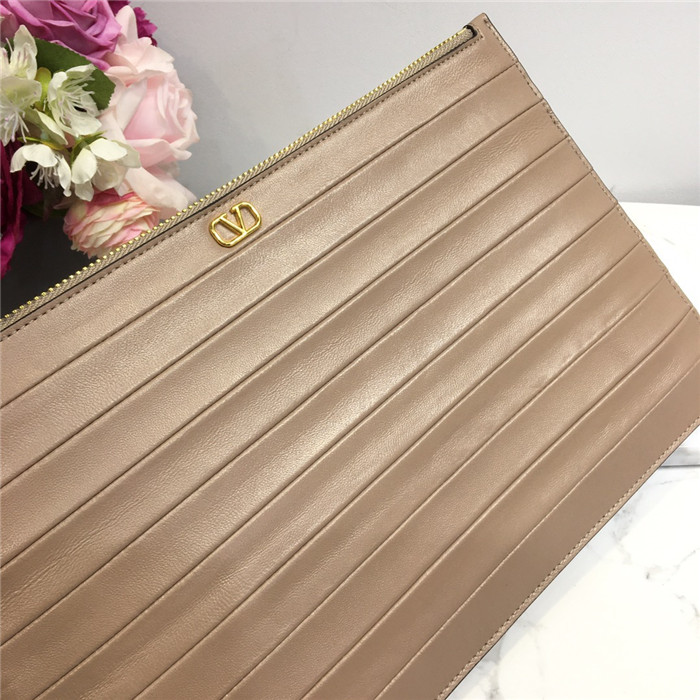 Valentino   발렌티노 클러치 30CM V210301