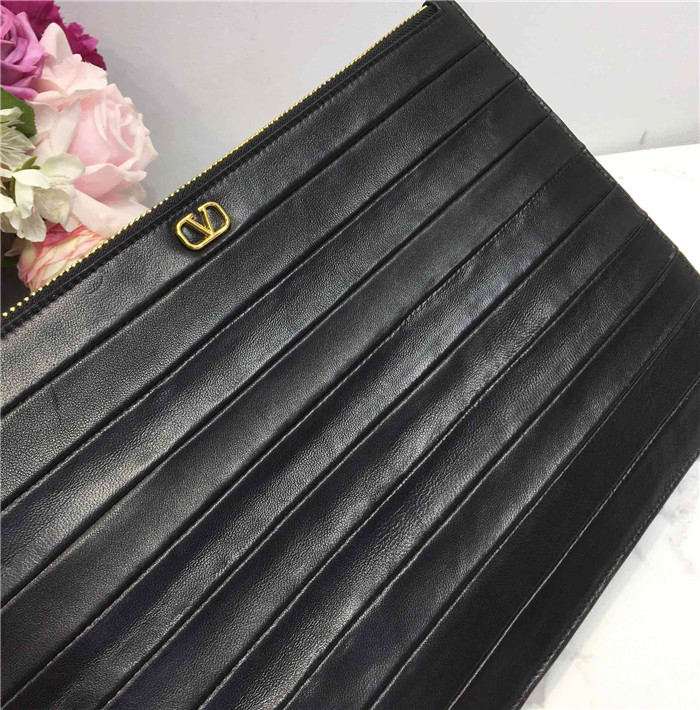 Valentino   발렌티노 클러치 30CM V210301